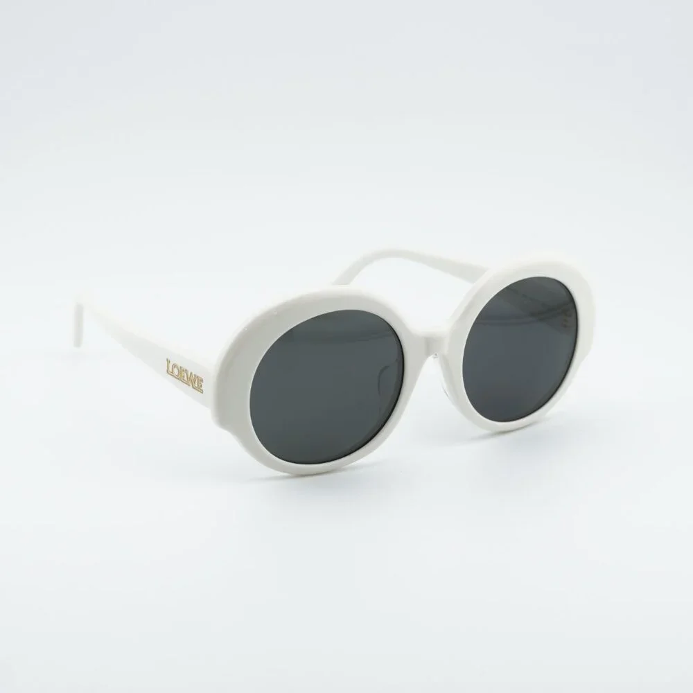Loewe LW40135F 25A Sunglasses White Round Frame, Grey Lenses